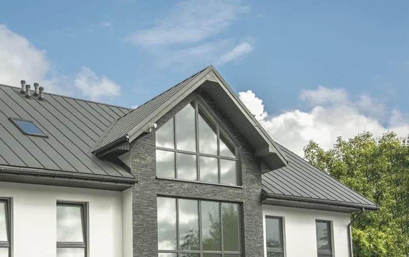 Skuteczne metody ocieplenia dachu – wybierz najlepsze materiały i techniki