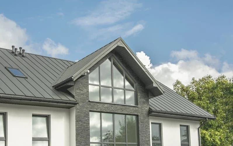 Skuteczne metody ocieplenia dachu – wybierz najlepsze materiały i techniki