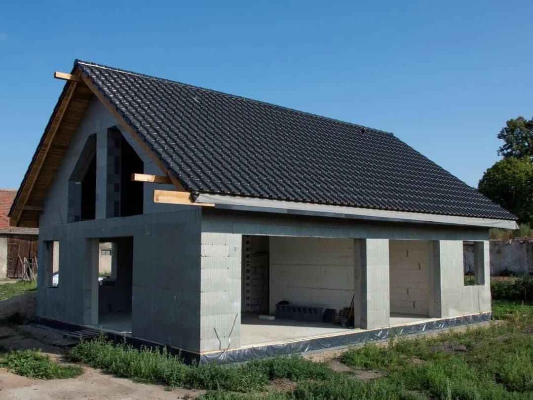 Stan surowy otwarty - Co to znaczy dla twojej budowy?