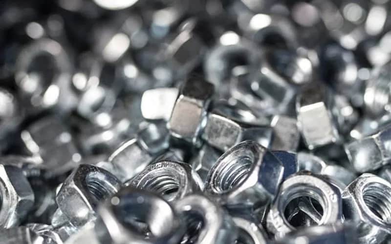 Podstawowe rodzaje nakrętek