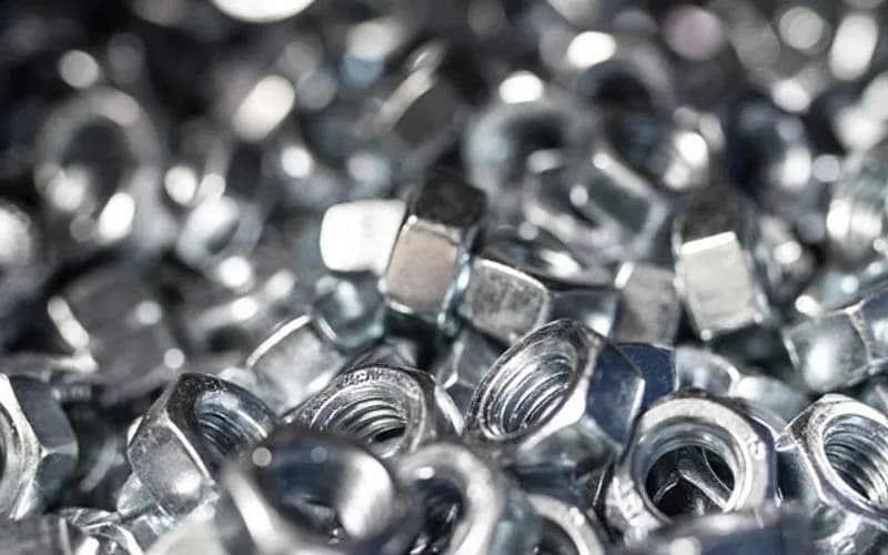 Podstawowe rodzaje nakrętek