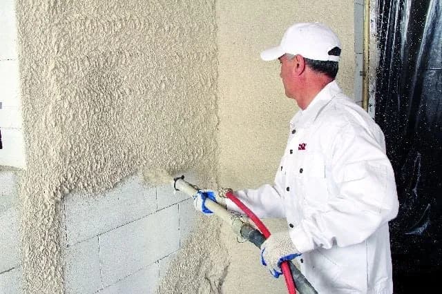 Jak skutecznie wyrównać tynk cementowo wapienny i uniknąć błędów