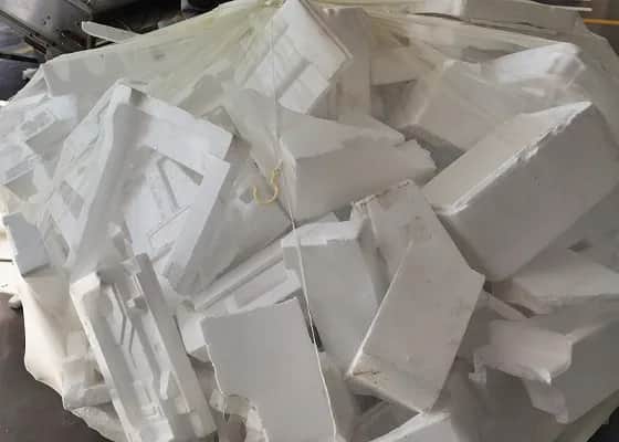 Co zrobić ze styropianem opakowaniowym? Uniknij błędów w recyklingu