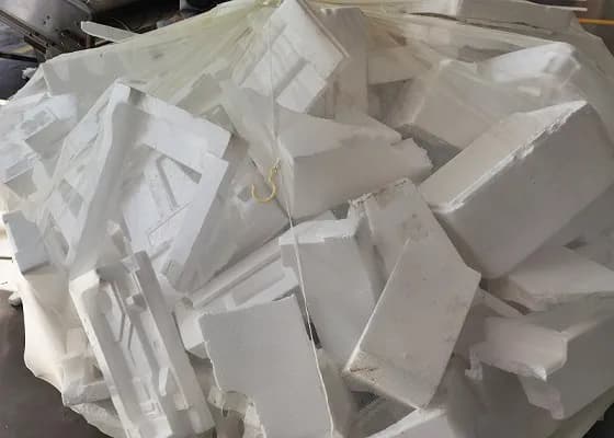 Co zrobić ze styropianem opakowaniowym? Uniknij błędów w recyklingu