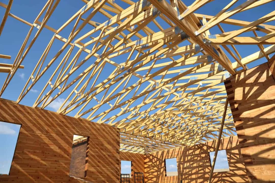 Dach wiazarowy - nowoczesna konstrukcja z zaletami, które zaskakują